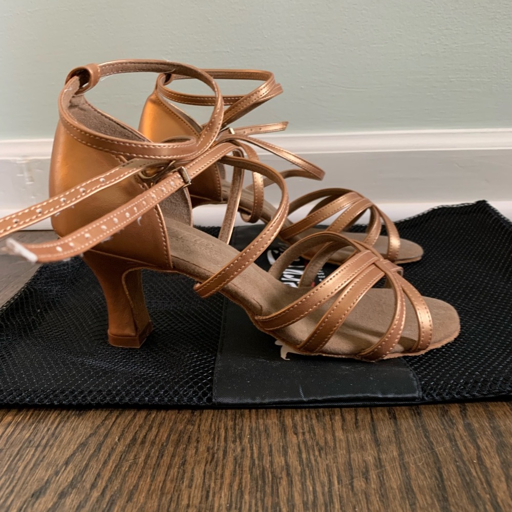 Very fine ballroom dance shoes latin rhythm
